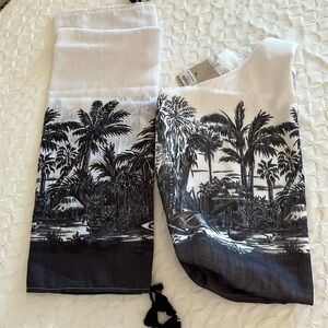 Tommy Bahama bag and wrap